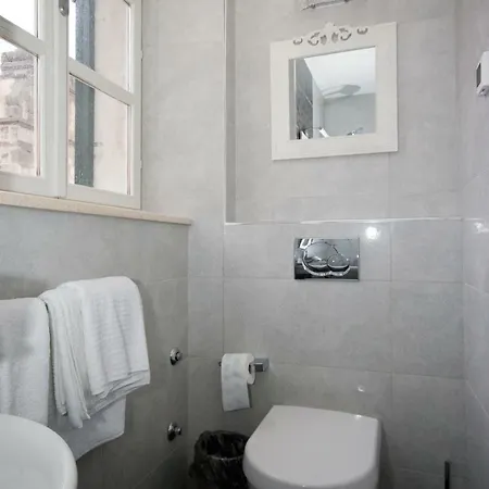 Roko House Apartment *